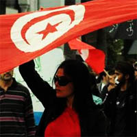 tunisienne-femme-drapeau